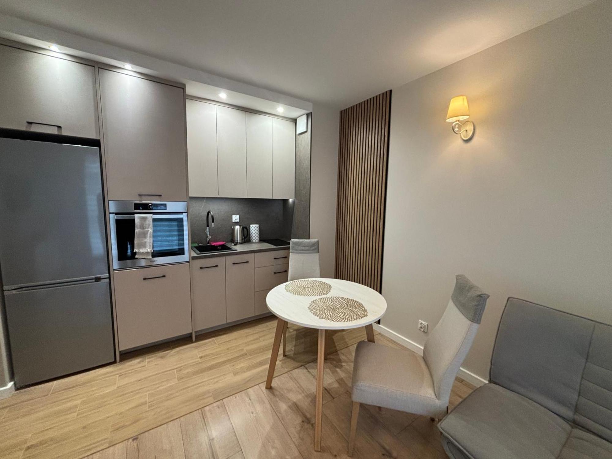 Apartamenty W Centrum Bialegostoku Z Parkingiem W Garazu Podziemnym Білосток Екстер'єр фото