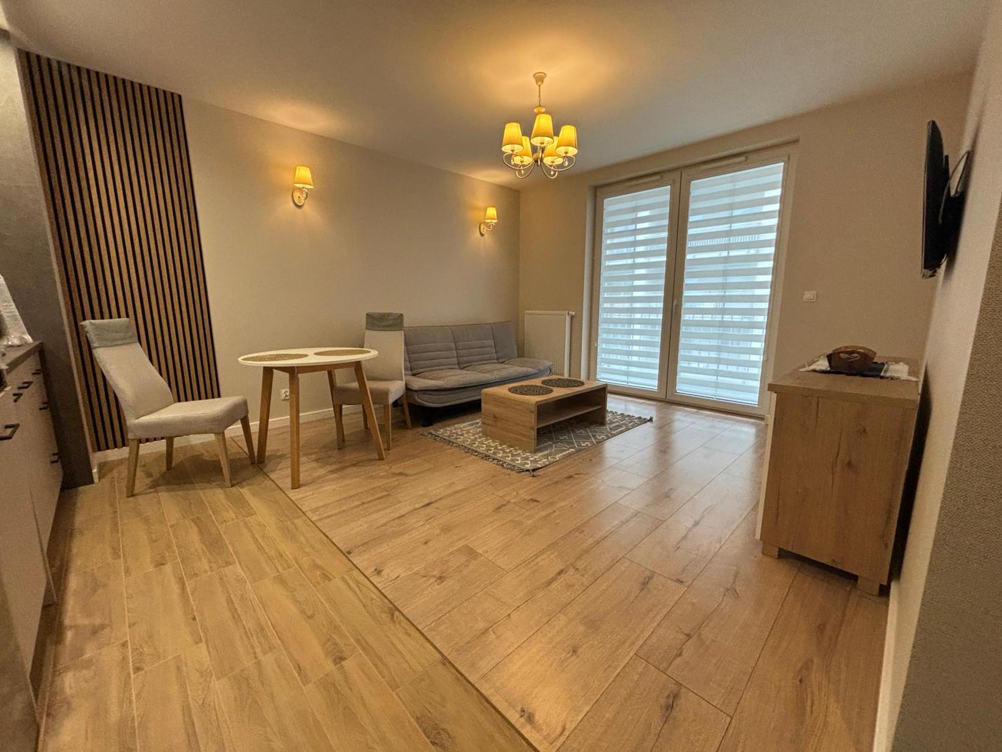 Apartamenty W Centrum Bialegostoku Z Parkingiem W Garazu Podziemnym Білосток Екстер'єр фото