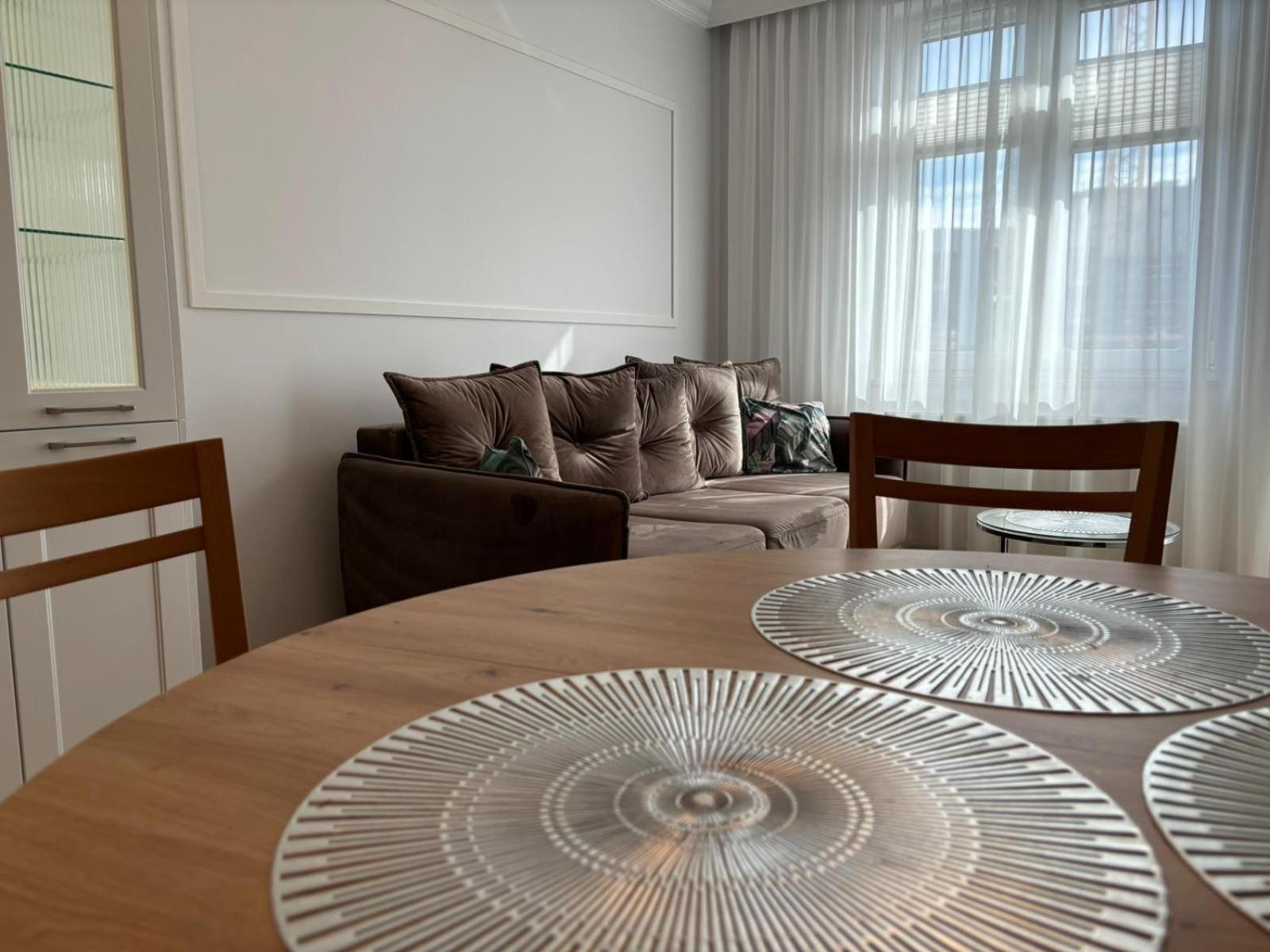 Apartamenty W Centrum Bialegostoku Z Parkingiem W Garazu Podziemnym Білосток Екстер'єр фото