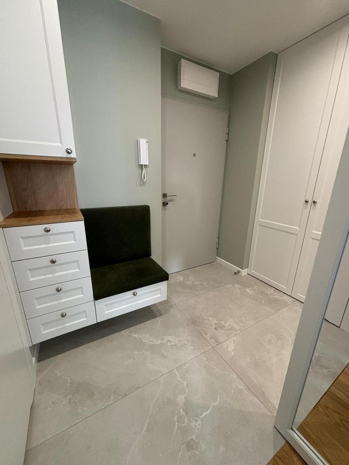 Apartamenty W Centrum Bialegostoku Z Parkingiem W Garazu Podziemnym Білосток Екстер'єр фото